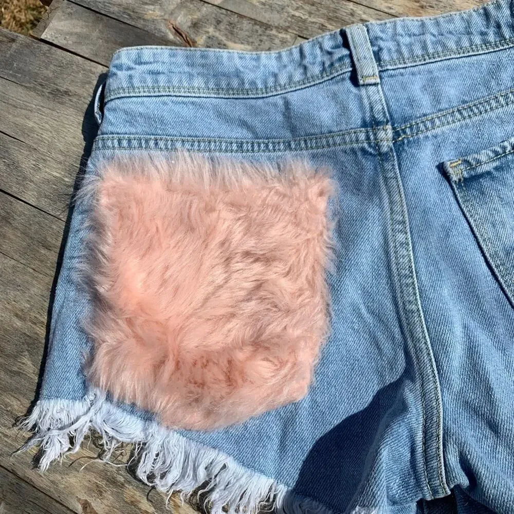 Bershka Vintage Distressed Denim Shorts Pink Faux Fur Size 2